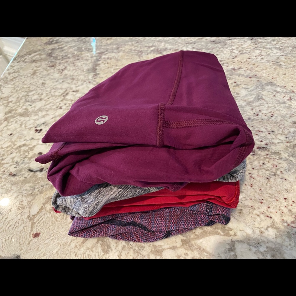 Lululemon High-Rise Wunder Under. Size 6. 23”